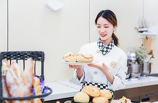 �����¶������ѧУ���