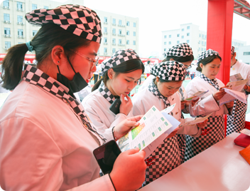 ��ҵǰ�������У��Ƹ